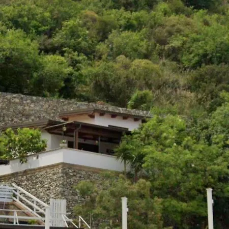 Villettina Panoramica Chalet Scilla